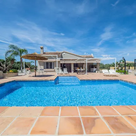 Vila Tranquila El Retiro