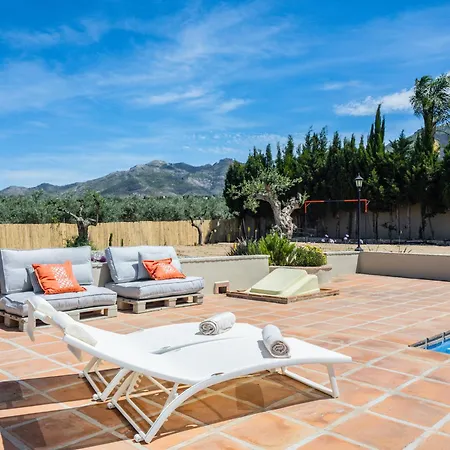 别墅 Tranquila El Retiro *